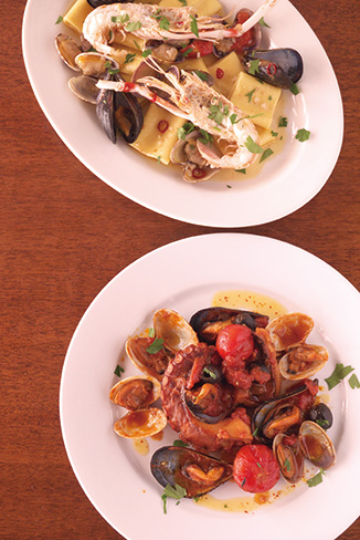 �i�|���t�F�A2017 [�C�^���A�����X �� �o���b�J]